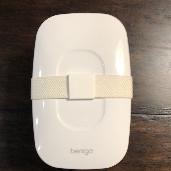 NEW - Bentgo Classic Lunch Box with Utensils - Picture 2 of 8